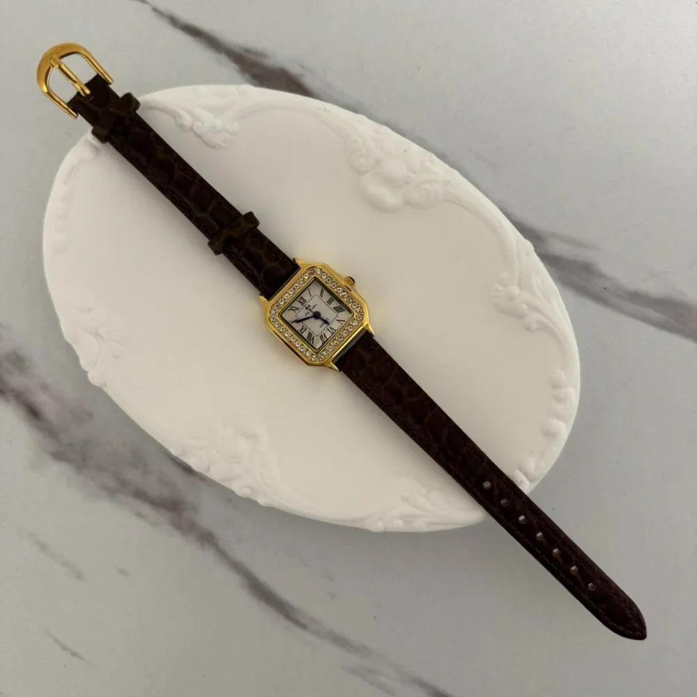 Sku:0156 vintage vibe retro gold brown mini watch black leather strap‎